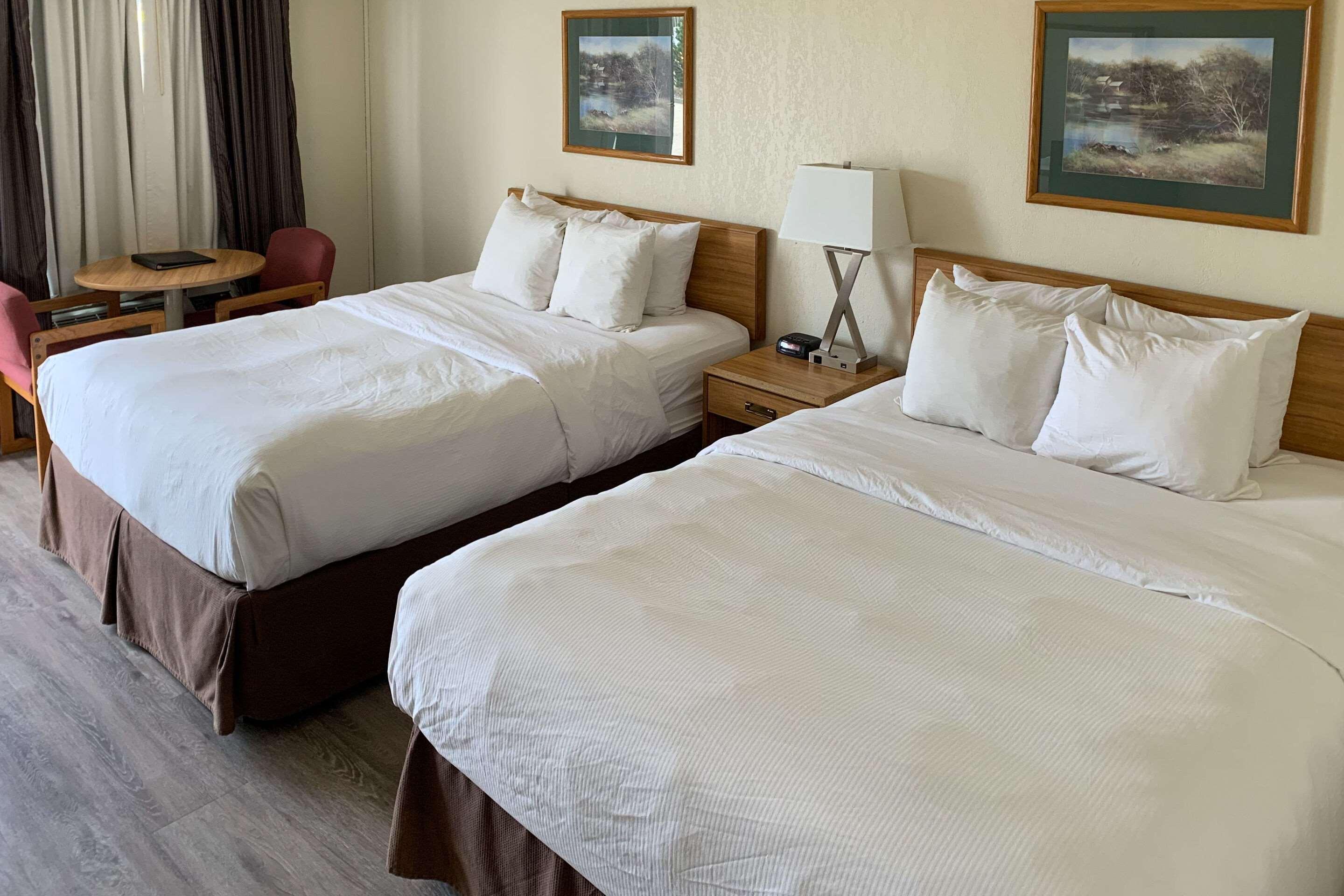 Rodeway Inn Kingston Springs Buitenkant foto